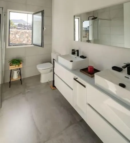 Casa Lero Las Brenas